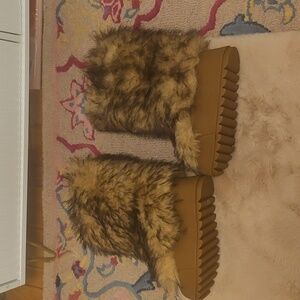 AZALEA WANG LEOPOLD BROWN MULTI FLAT FUR BOOT - 8.5